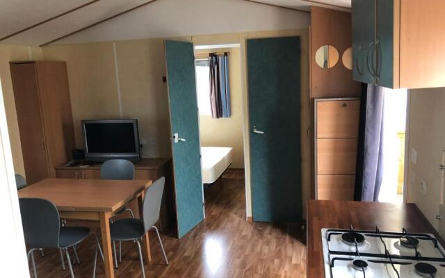 Mobil-home 5 personnes proche de la plage