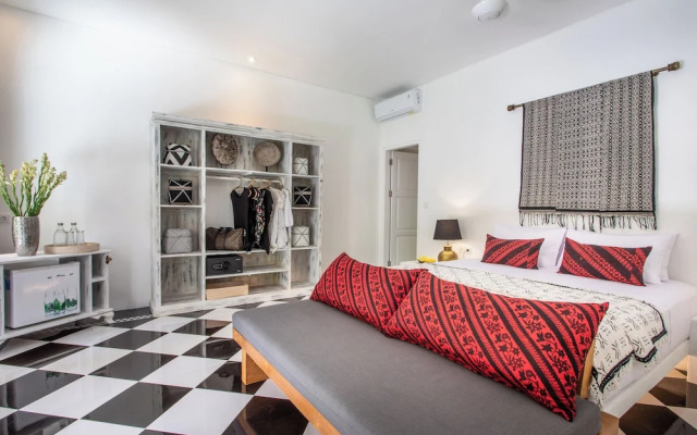 PinkPrivate Sanur - for Cool Adults Only