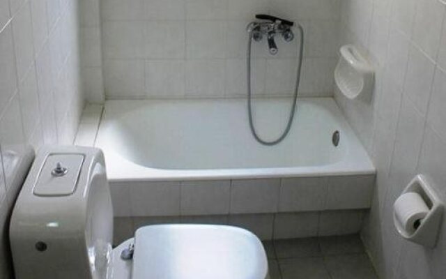 Calypso Hotel Apartments