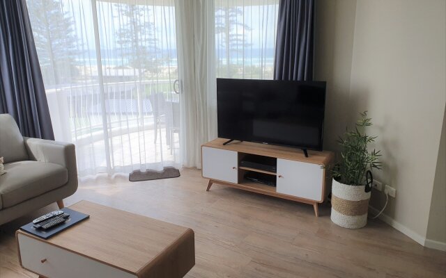 Kirra Beach Apartments