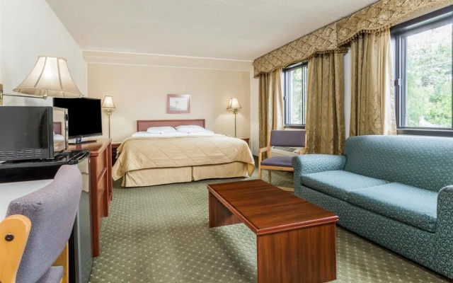 Days Inn Clackamas/Portland