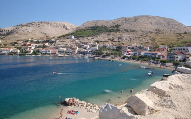 Draga - 15 m From Pebble Beach - A4