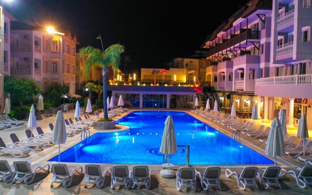 Side Village Hotel 
