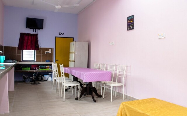 SPOT ON 90164 Homestay Al Hafiz