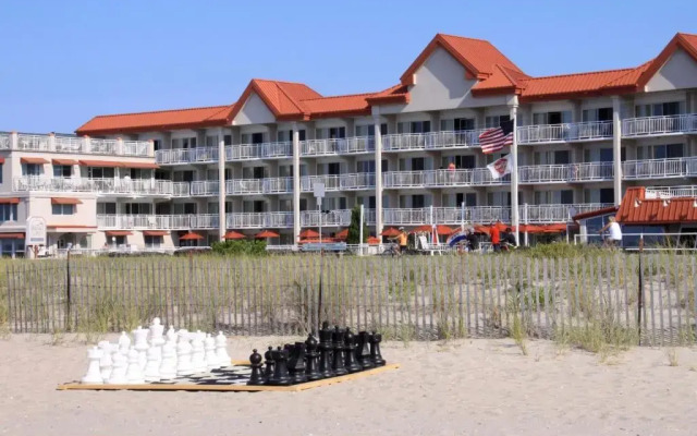 Montreal Beach Resort