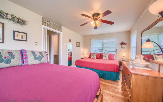 Bluebonnet Rr9084bc 1 Bedroom Home by RedAwning