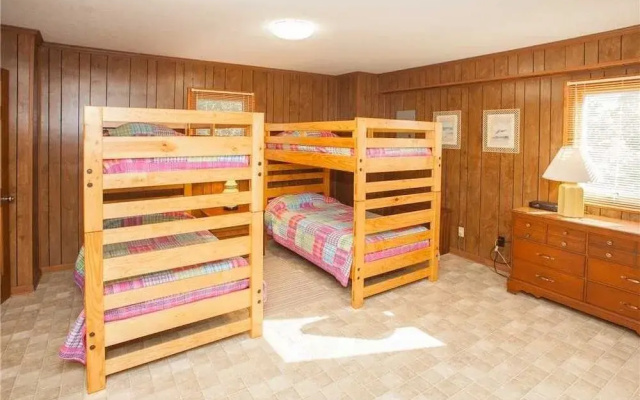 Biele Virginia - 5 Br Home