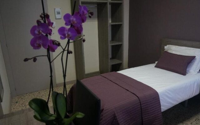Hostal Fonda Montserrat