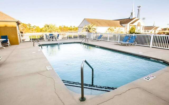 Sleep Inn Near Outlets