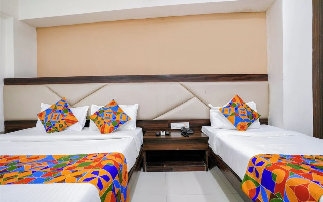 Fabhotel Kamran Residency