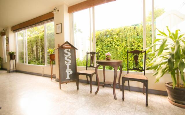 SSIP Boutique Dhevej Bangkok