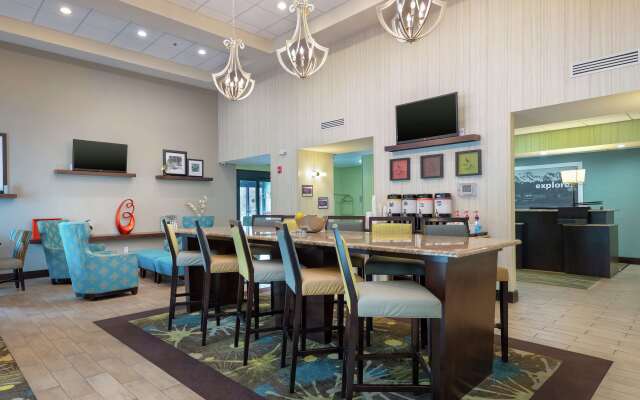 Hampton Inn & Suites Adairsville-Calhoun Area