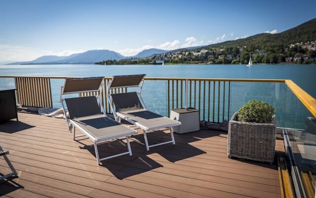 Boutique Boat Hotel Attila