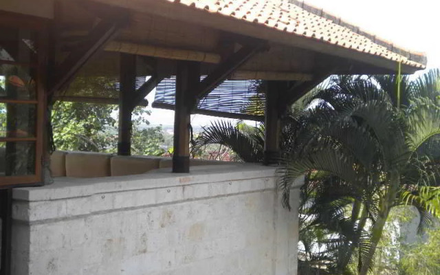 Taman Suci Villa