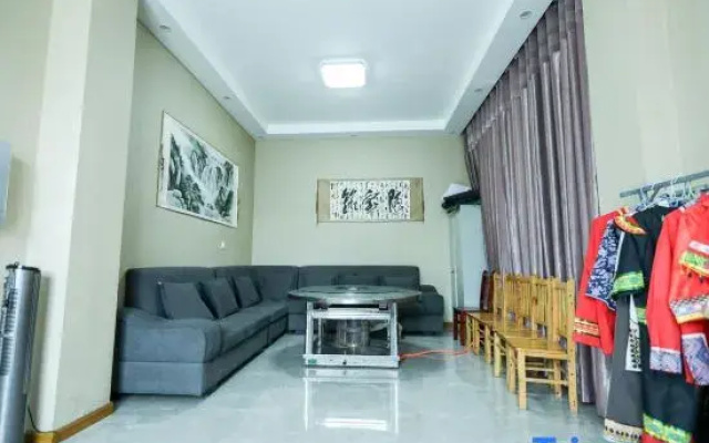 Lichuan Xingshe Renjia Homestay