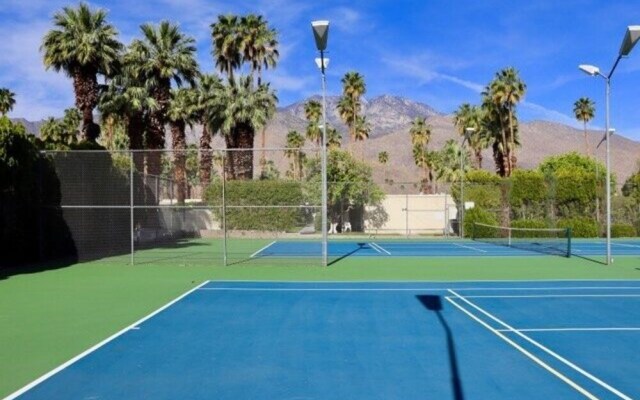 1881ar31 2 Bedroom Condo