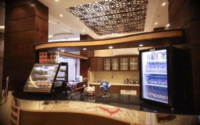 Dar Sadan Hotel Suites