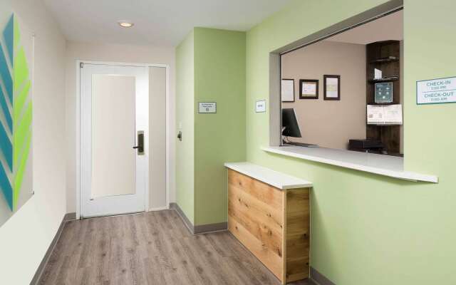 WoodSpring Suites Greenville Central I-85