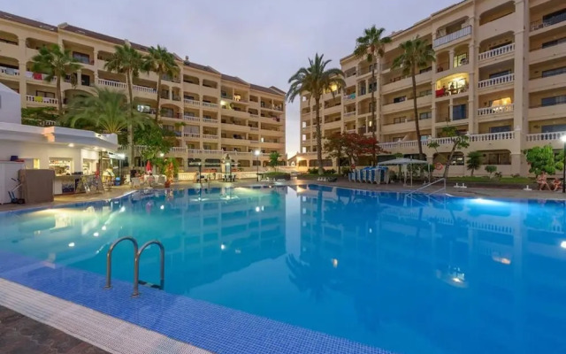 Los Cristianos Heated Pool Sea View AC
