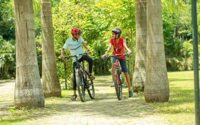 OYO Premium Hill Stays Kolagappara