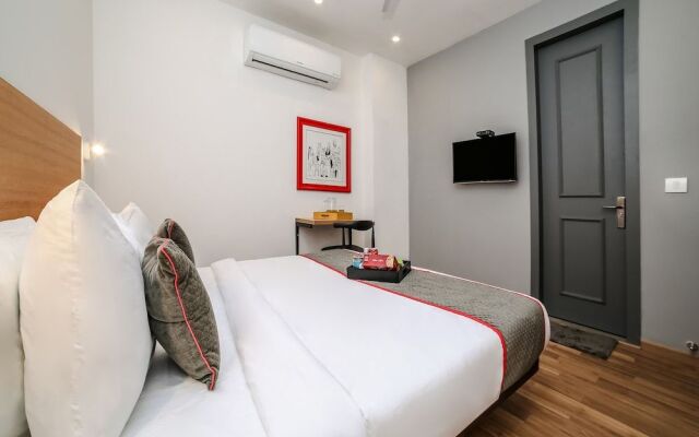 OYO Townhouse 080 Meera Bagh