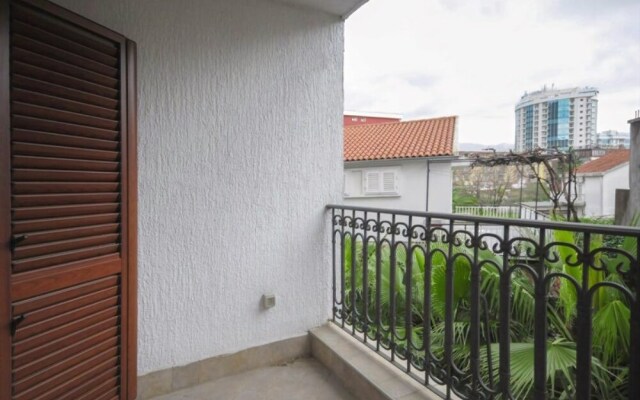 Lusso Apartments Budva