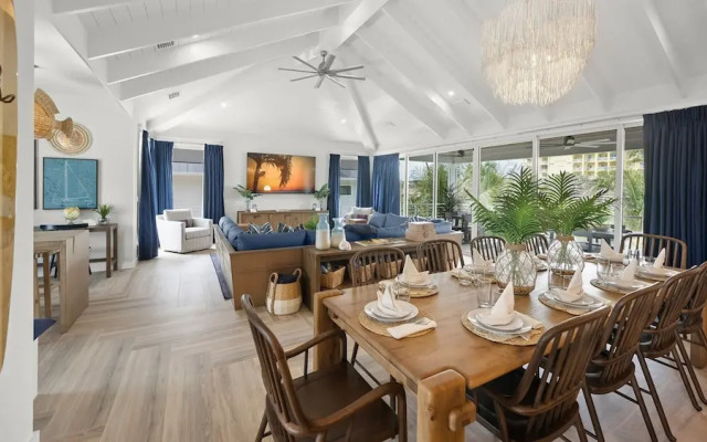 Maritime Manor in Siesta Key