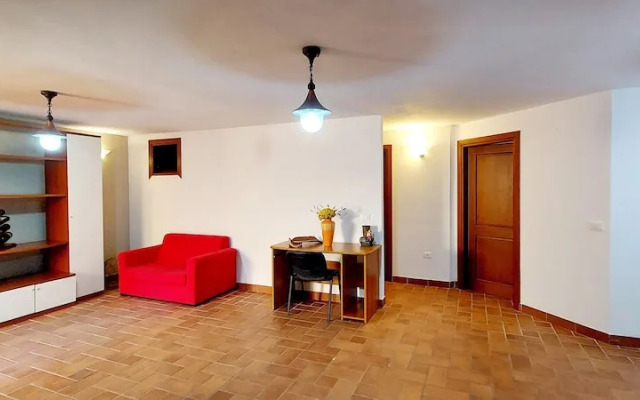 Villa a Stones Throw From the sea