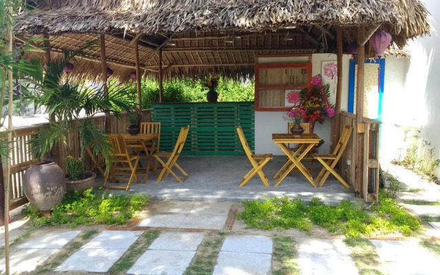 The Seaside Bungalow