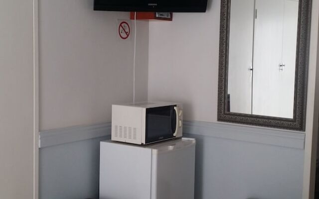 The Club House Guesthouse