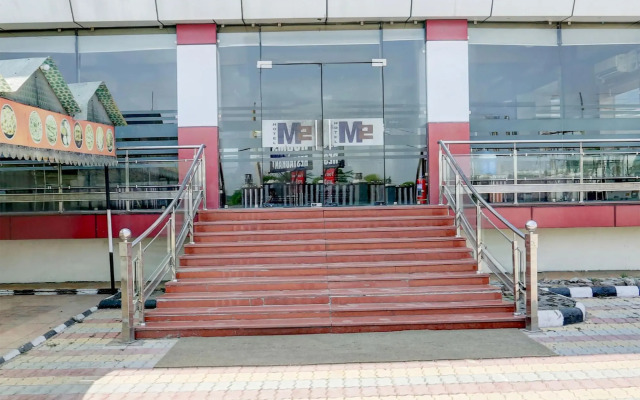 M2 Hotel & Restaurant