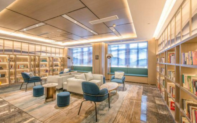 Atour Hotel (Qingyuan Shunying Guangbai)