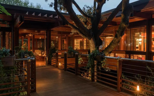 Riva Degli Etruschi by INH