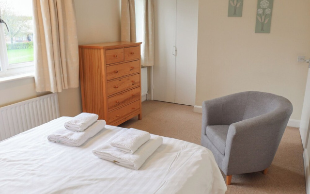 Jubilee Two Bedroom House Pet Free