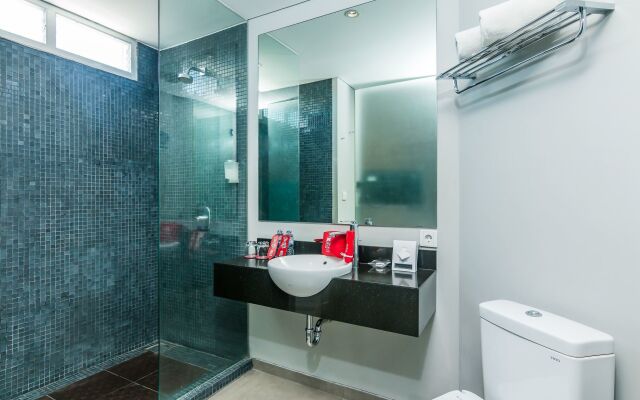 ZEN Rooms melasti Legian Kuta
