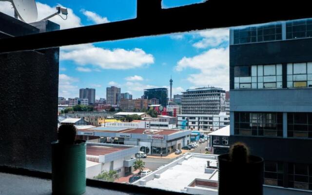 Trendy Art Studio Apartment,Maboneng Joburg