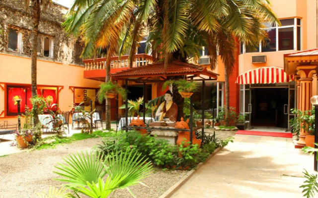 Hotel Lion