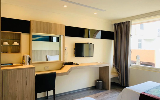 Ocean Hotel