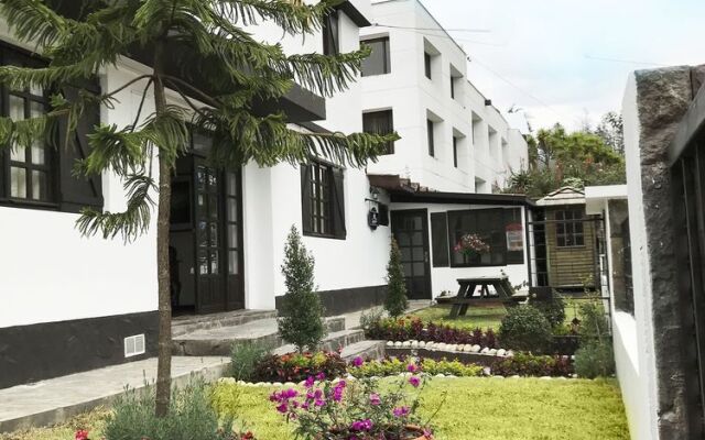 Hotel Muros Quito