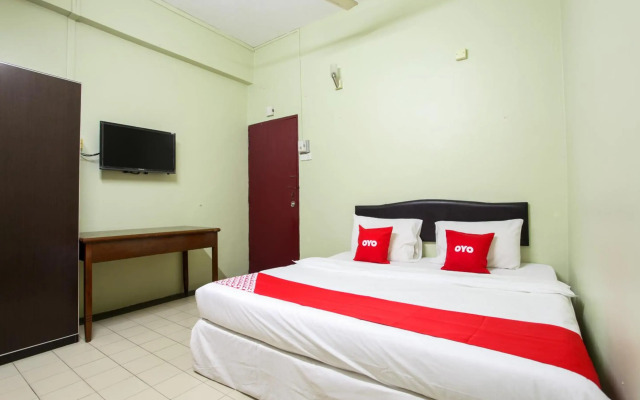 Casavilla Hotel by OYO Rooms