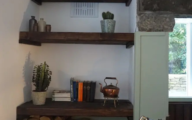 Weavers Guest House