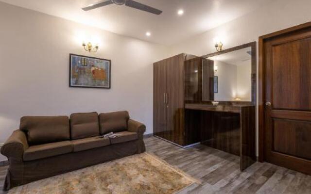 The Hideout by Vista Rooms