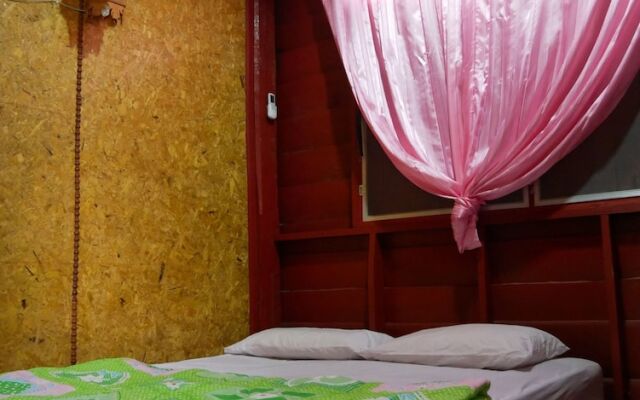 World Homestay