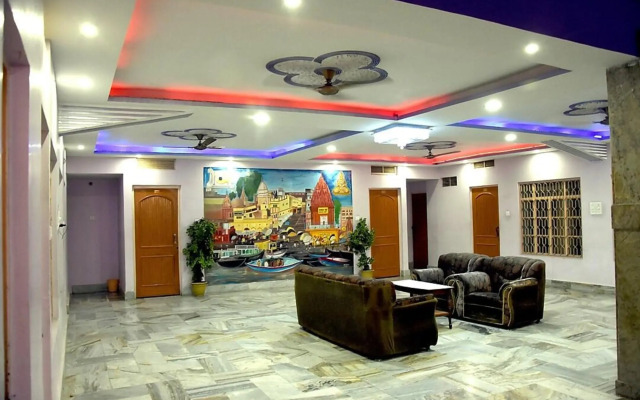 OYO 18682 Hotel Roshan