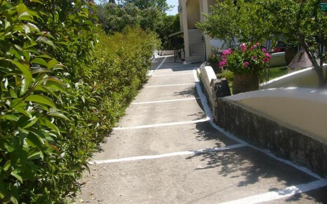 Vasilikis Holiday House