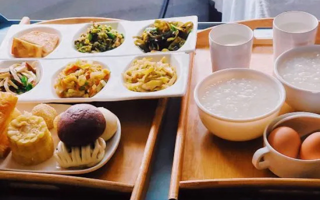 YUN MAN Suites Hotel
