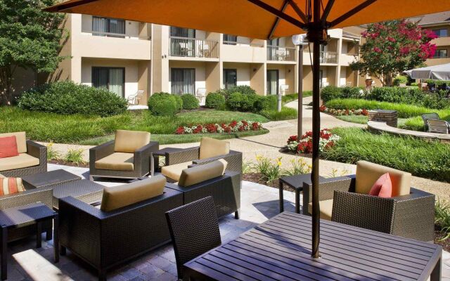 Courtyard by Marriott New Carrollton