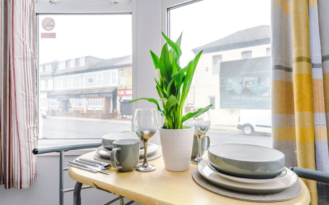 Stay With Empire- Dickson Road