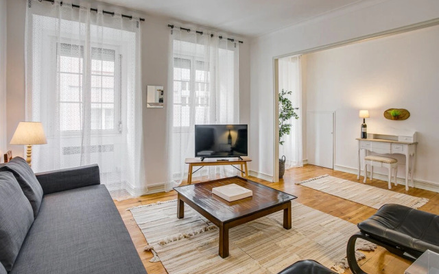 Sunny Apartment in Príncipe Real