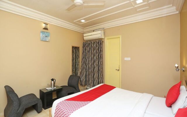 OYO 24860 Hotel Shiva International
